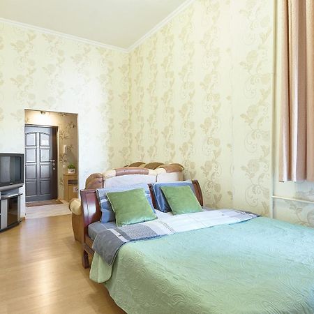 S12-58 Modern Aparthotel With Two 2Bedrooms In Central Kiev - Bessarabska Squere - Gulliver Mall - Olympic Stadium - Palace Of Sports - Saksahanskoho St, 12Б Εξωτερικό φωτογραφία