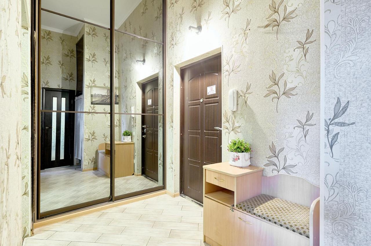S12-58 Modern Aparthotel With Two 2Bedrooms In Central Kiev - Bessarabska Squere - Gulliver Mall - Olympic Stadium - Palace Of Sports - Saksahanskoho St, 12Б Εξωτερικό φωτογραφία