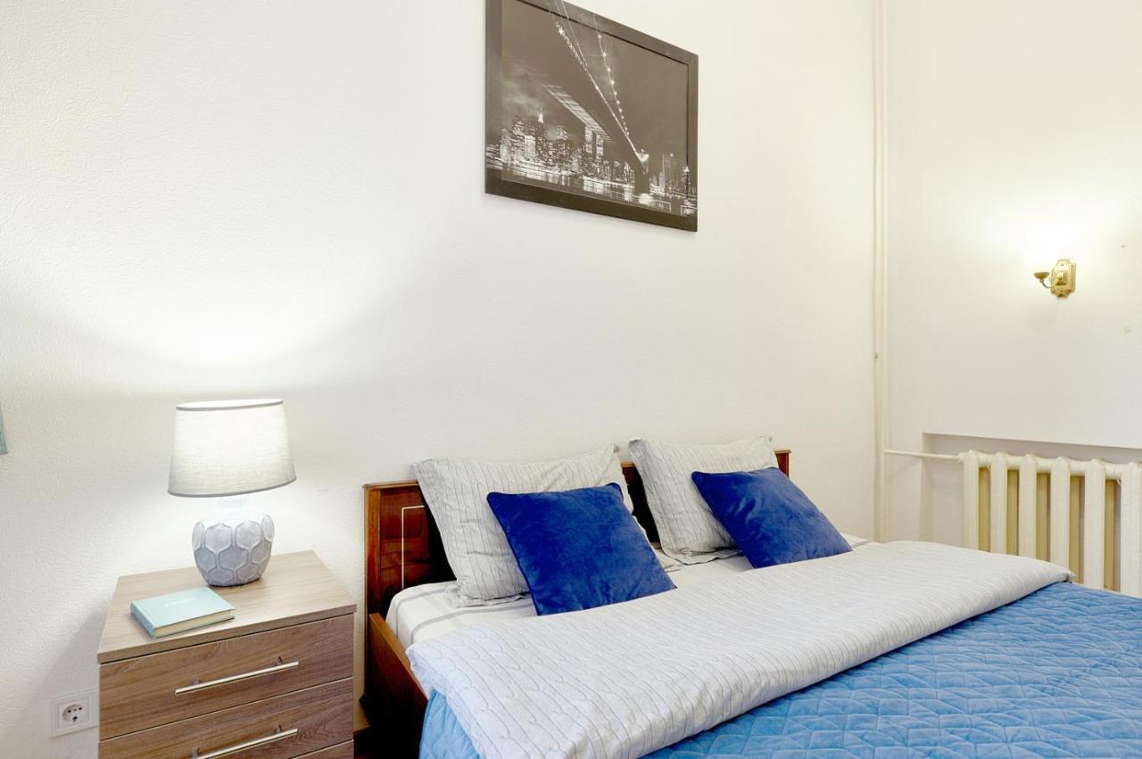 S12-58 Modern Aparthotel With Two 2Bedrooms In Central Kiev - Bessarabska Squere - Gulliver Mall - Olympic Stadium - Palace Of Sports - Saksahanskoho St, 12Б Εξωτερικό φωτογραφία