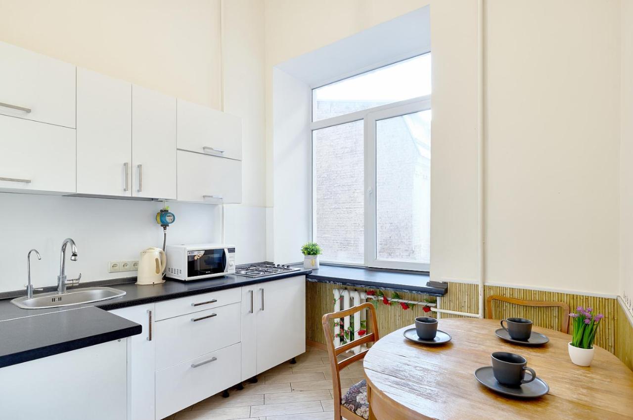 S12-58 Modern Aparthotel With Two 2Bedrooms In Central Kiev - Bessarabska Squere - Gulliver Mall - Olympic Stadium - Palace Of Sports - Saksahanskoho St, 12Б Εξωτερικό φωτογραφία